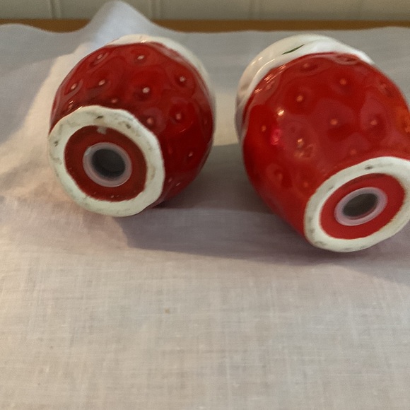 Japan made Salt & Pepper set - Picture 2 of 3